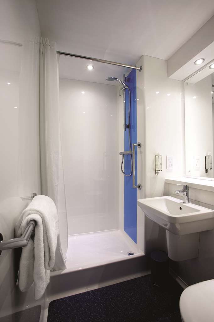 Travelodge London City Liverpool Street Room photo