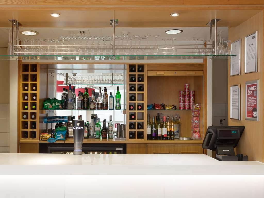 Travelodge London City Liverpool Street Restaurant photo